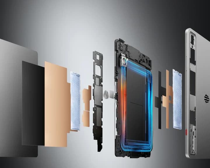 REDMAGIC ASTRA GAMING TABLET  thumbnail 3